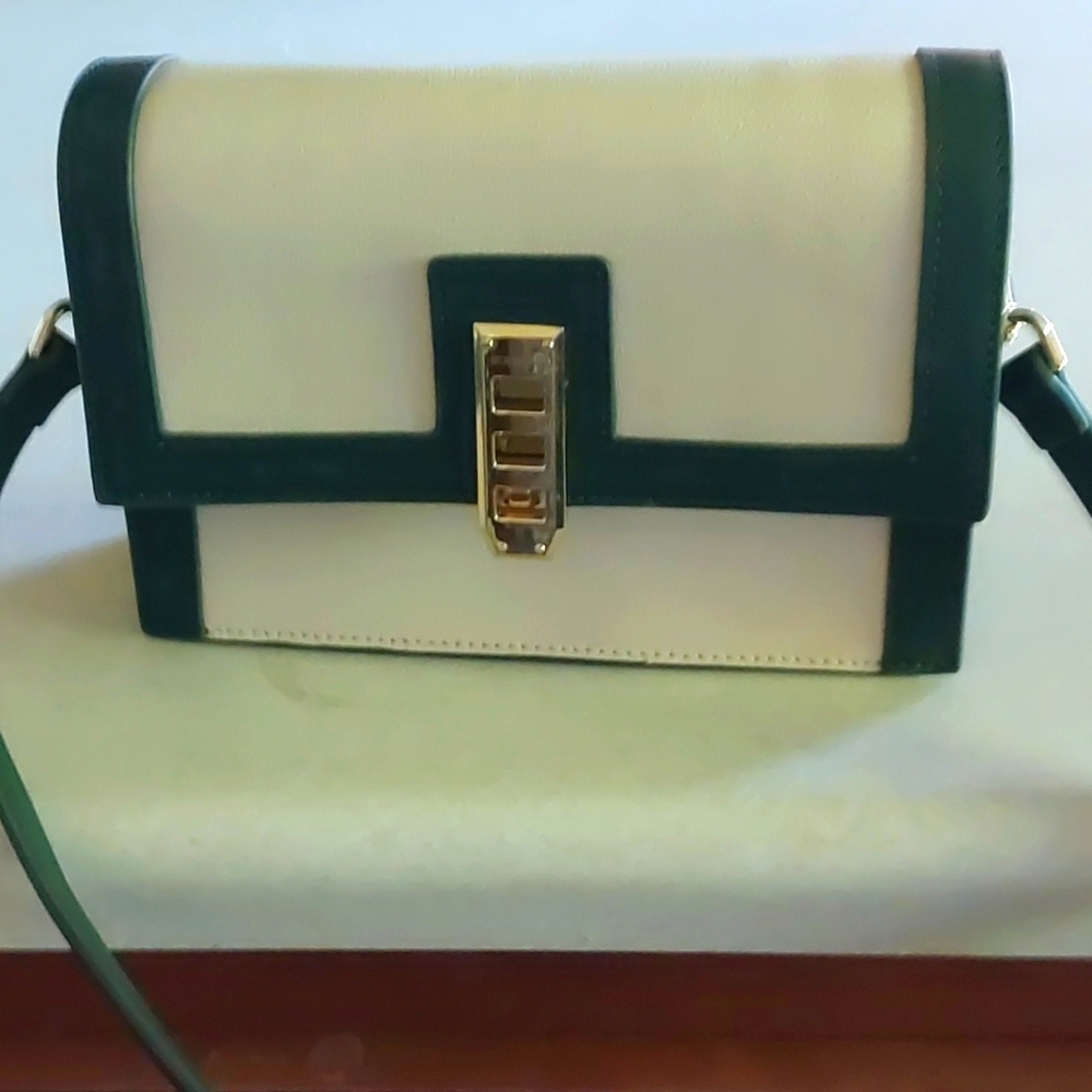 Bolvaint Leonie Clutch